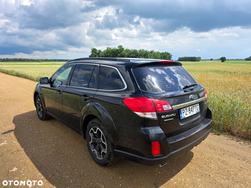Subaru Outback - 3
