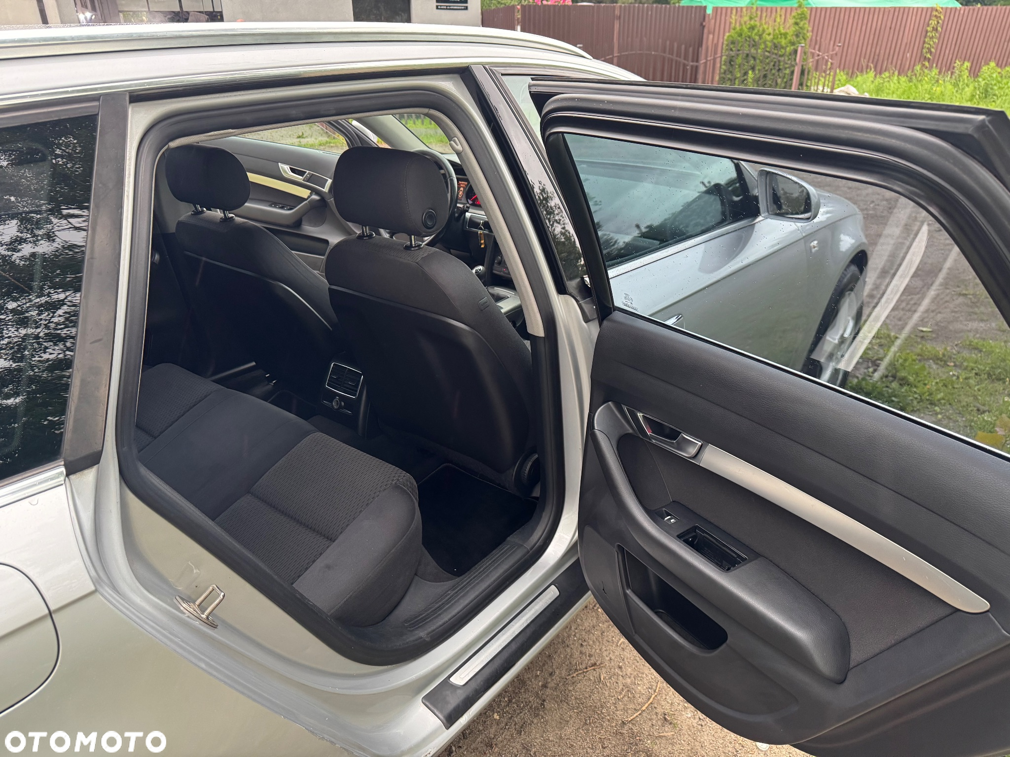 Audi A6 Avant 2.0 TDI - 11