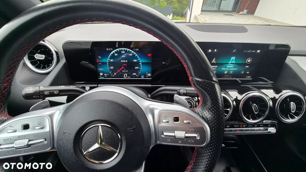 Mercedes-Benz GLA 220 d 4-Matic - 2