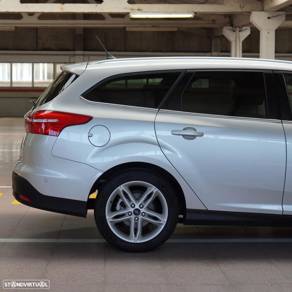 Ford Focus SW 1.0 EcoBoost Active - 43
