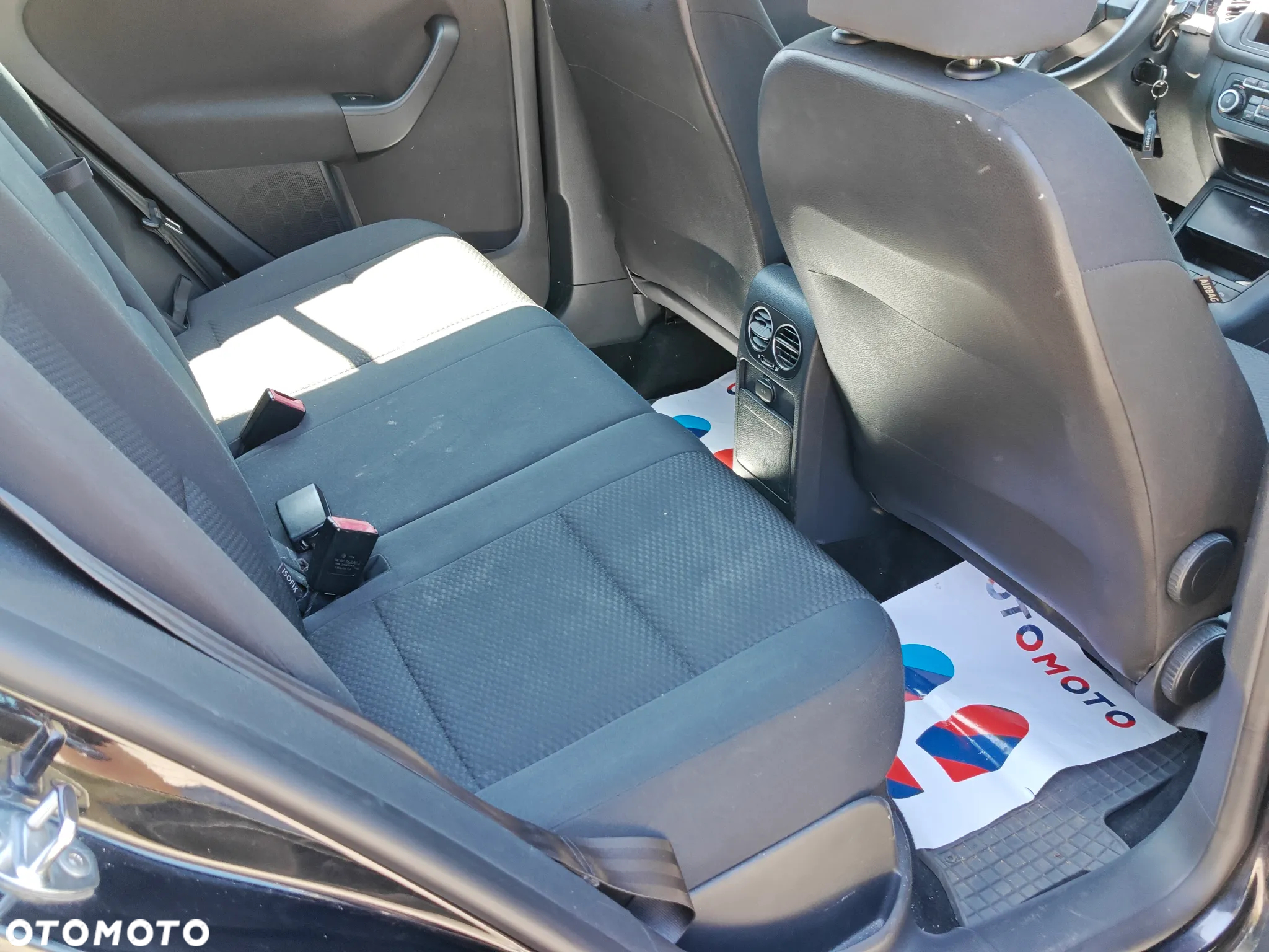 Volkswagen Golf Plus 2.0 TDI Comfortline - 10