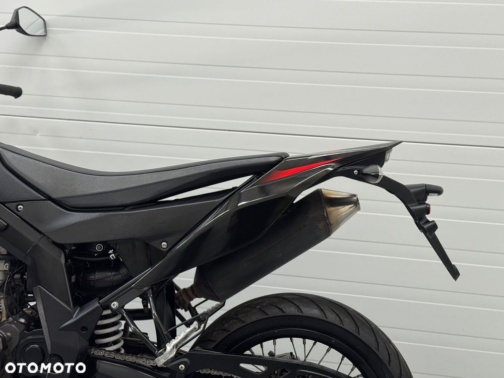 Aprilia SX - 17