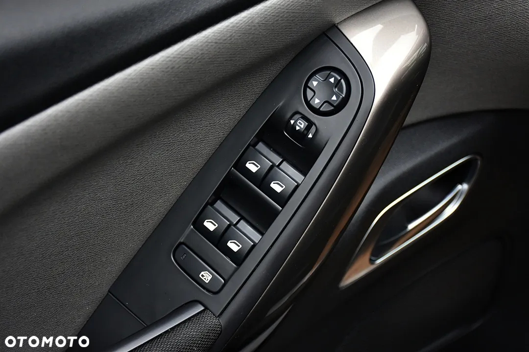 Citroën C4 SpaceTourer BlueHDi 130 Stop&Start EAT8 SELECTION - 27