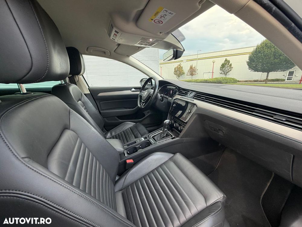 Volkswagen Passat 2.0 TDI DSG R Executive - 11