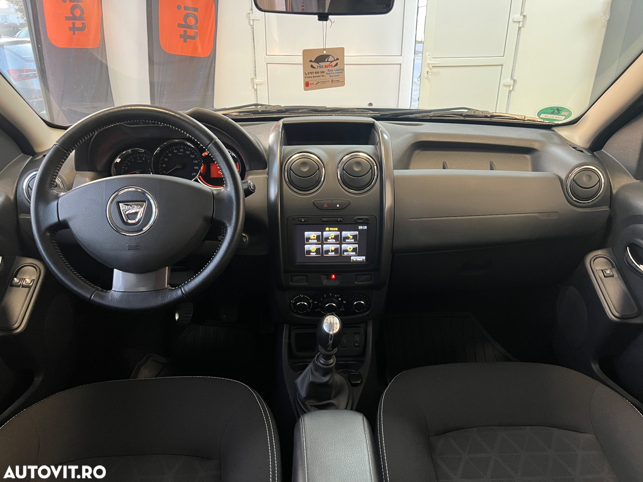 Dacia Duster dCi 110 FAP 4x2 Blackshadow - 5