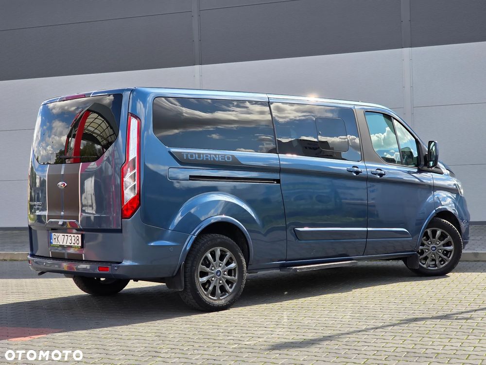 Ford Tourneo Custom 2.0 EcoBlue L1 Titanium SelectShift - 16