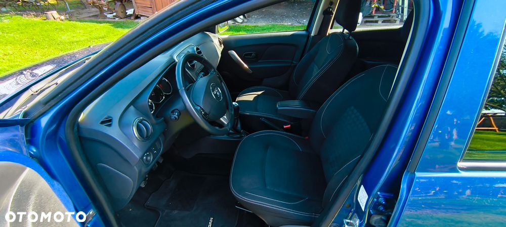 Dacia Logan 1.2 16V 75 Ambiance - 10