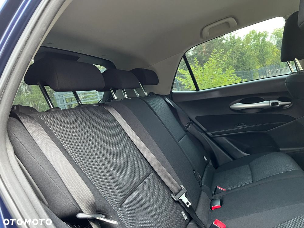 Toyota Auris - 18