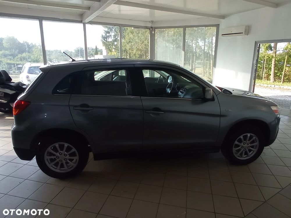 Mitsubishi ASX 1.6 Inform - 8