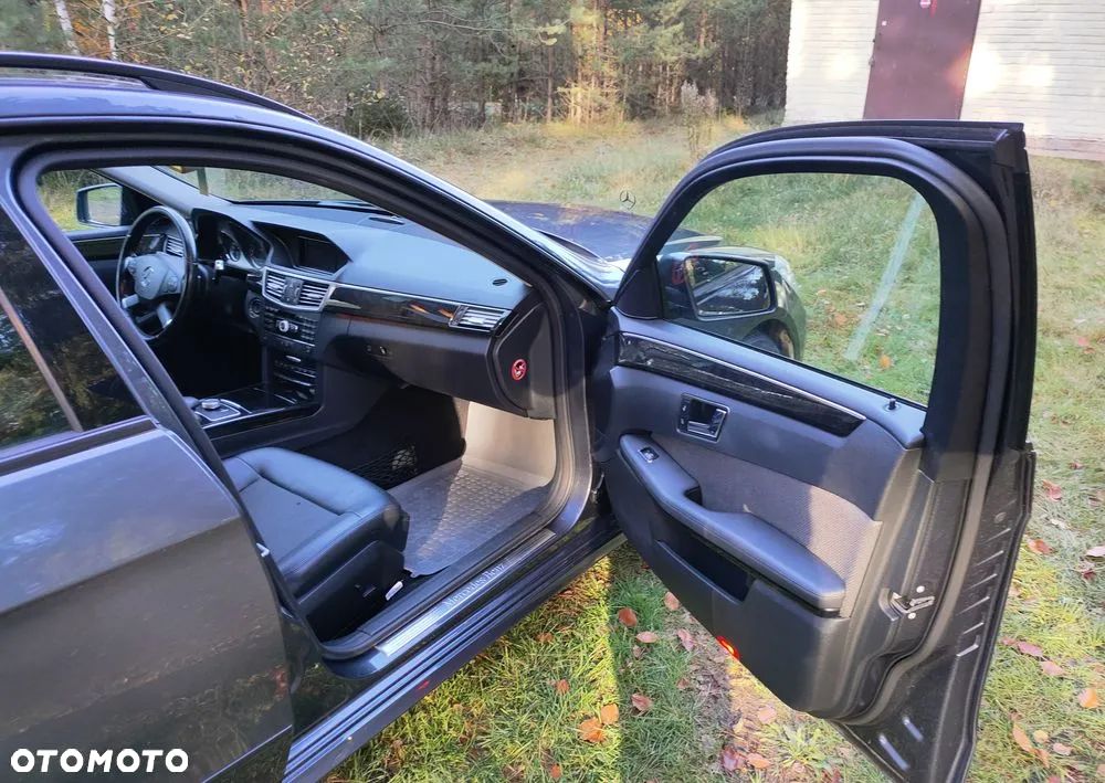 Mercedes-Benz Klasa E 350 CDI BlueEff Avantgarde - 4