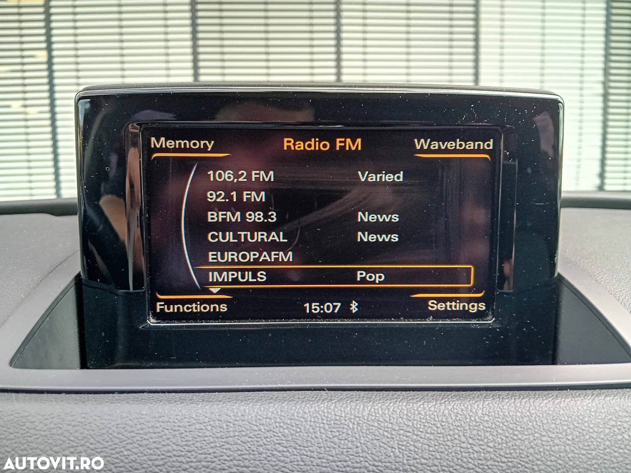 Audi Q3 2.0 TDI Quattro Stronic Design - 9