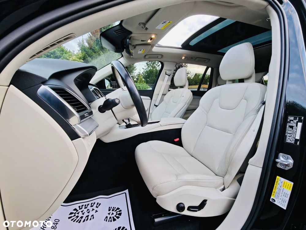 Volvo XC 90 - 4