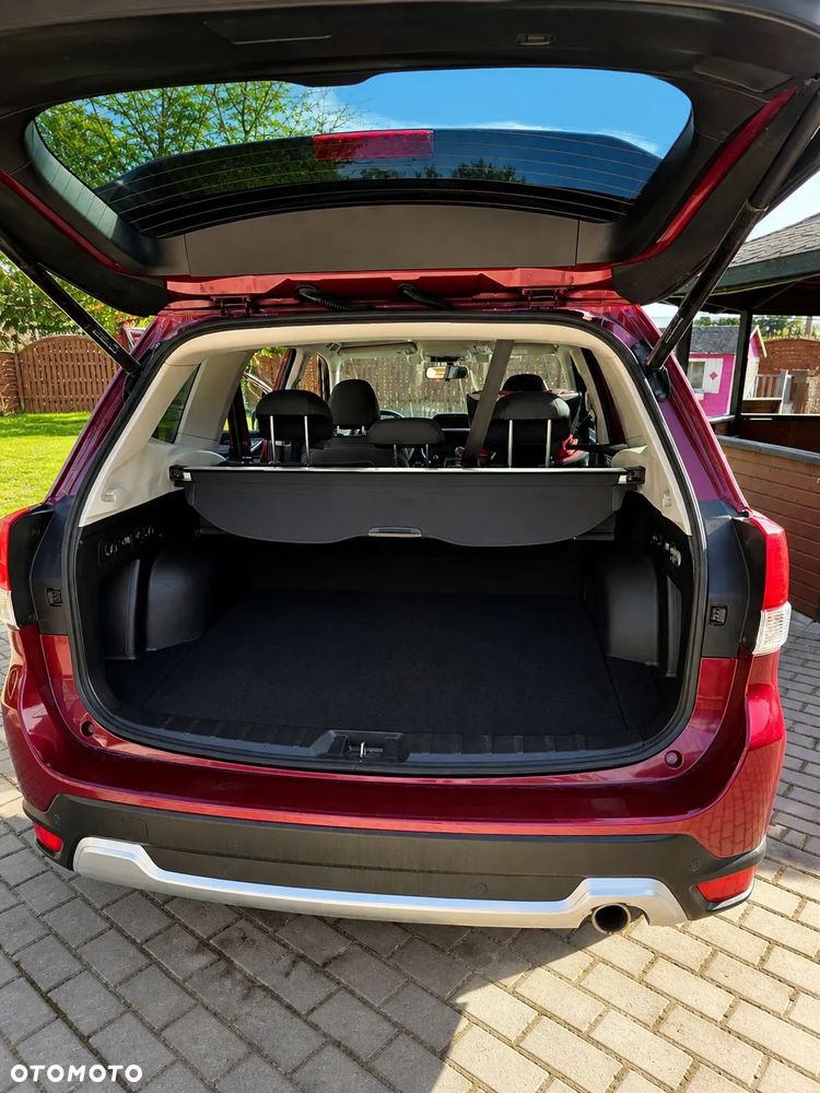 Subaru Forester 2.0 i Exclusive (EyeSight) Lineartronic - 9
