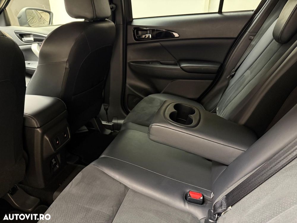 Mitsubishi Eclipse-Cross - 20