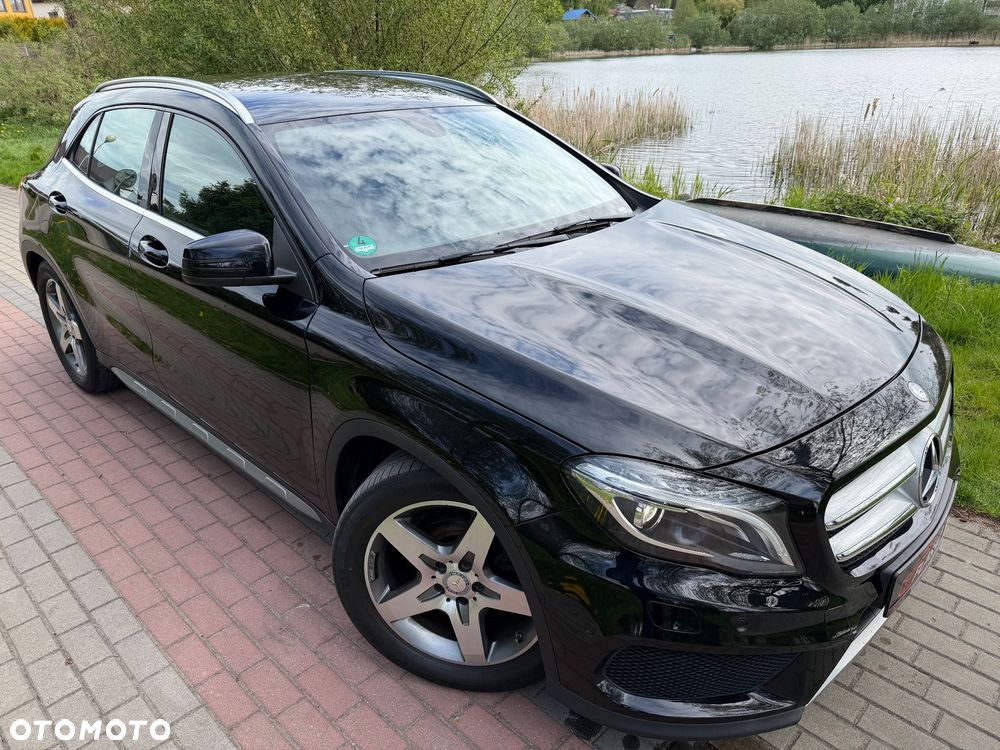 Mercedes-Benz GLA 200 AMG Line - 24