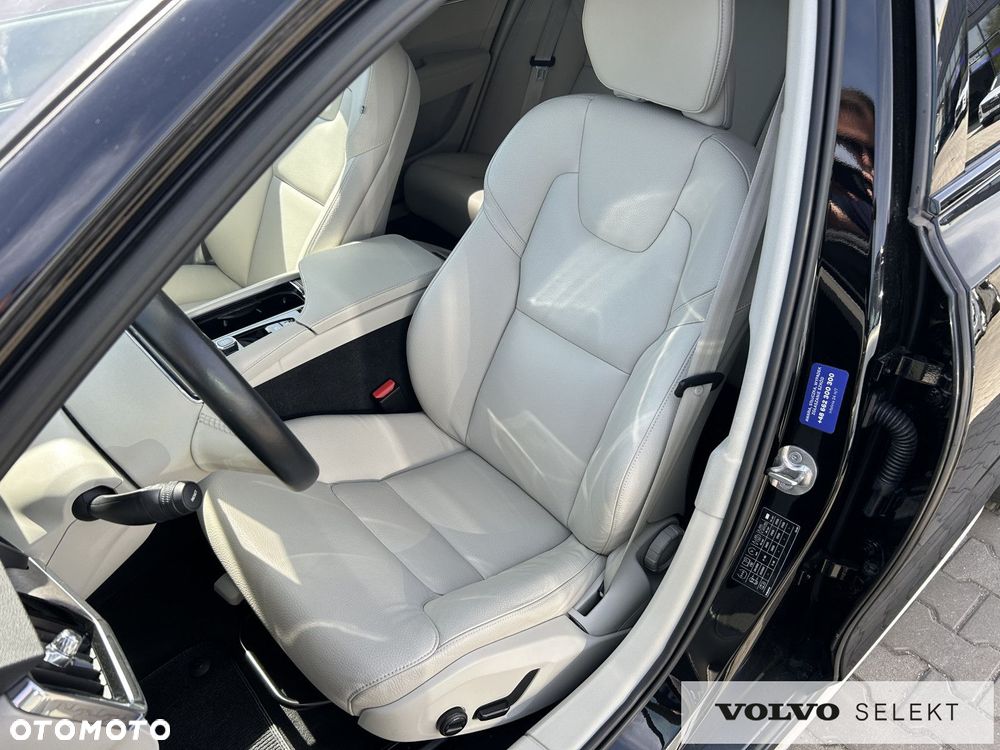 Volvo V90 Cross Country - 15