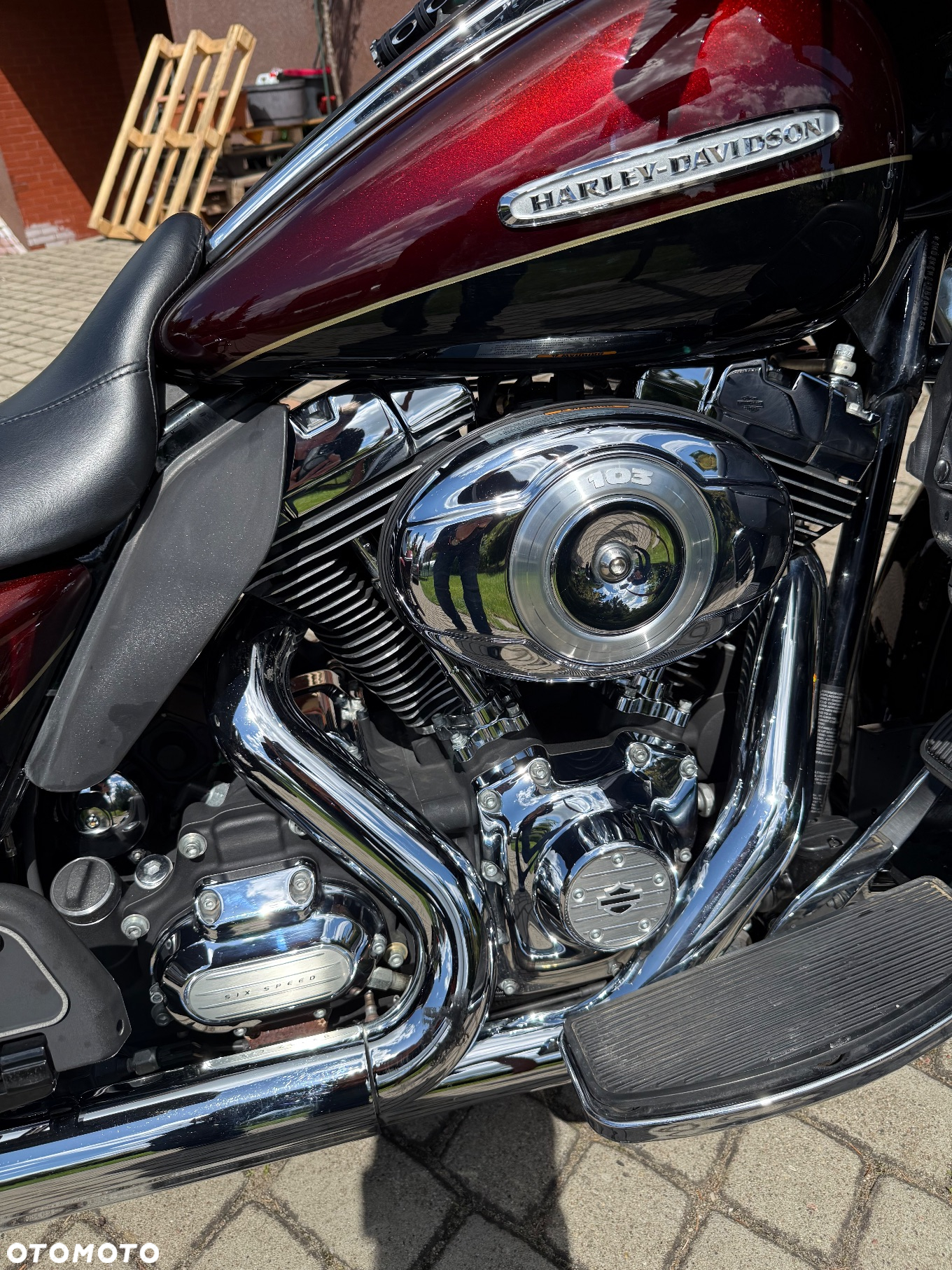 Harley-Davidson FLHT Electra Glide Standard - 3