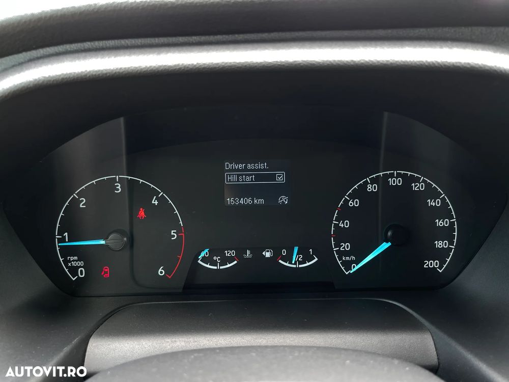Ford Transit - 18
