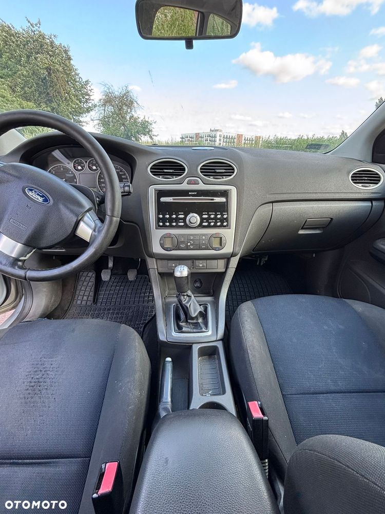 Ford Focus 1.6 TDCi Ambiente - 7