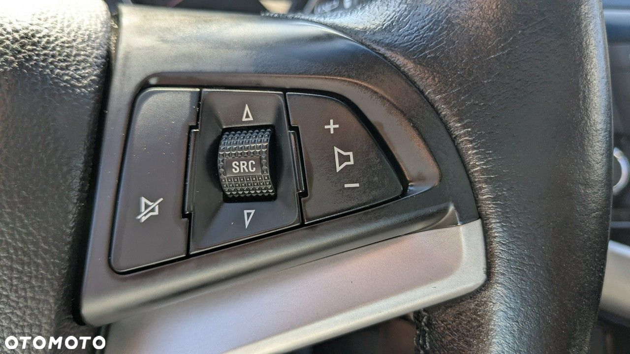 Chevrolet Cruze - 27