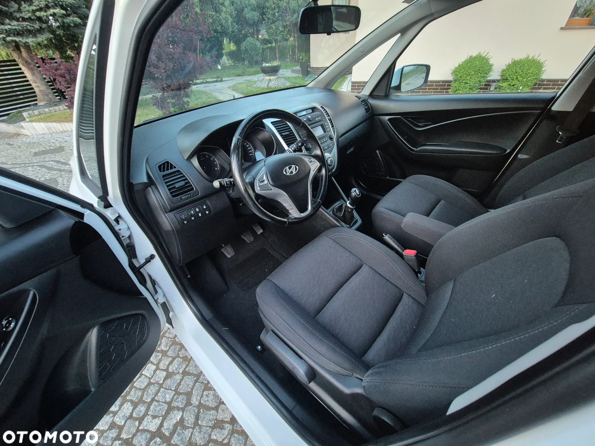 Hyundai ix20 1.4 blue Passion - 23