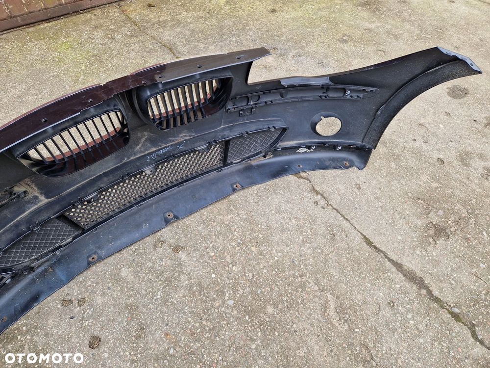 BMW 1 E81 E87 04- zderzak przedni kratka grill 668 SCHWARZ 2 - 5