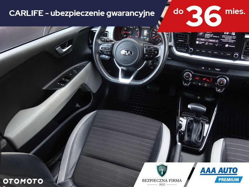Kia Stonic - 8