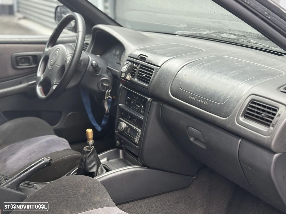 Subaru Impreza 2.0 GT 4x4 AC+TA+ABS - 13