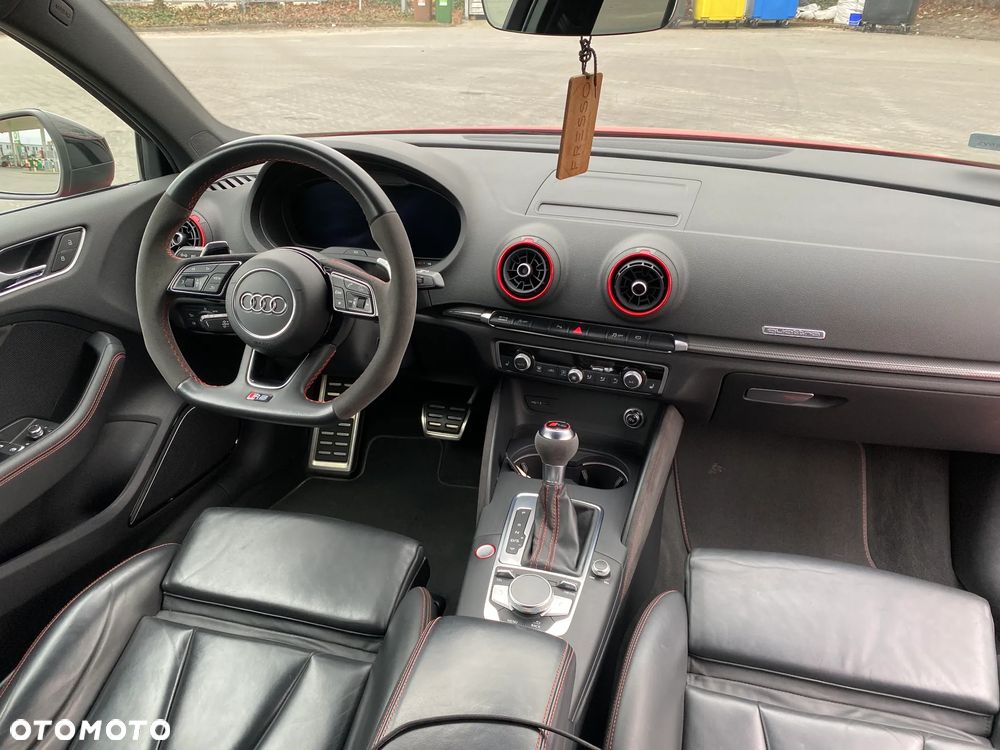 Audi RS3 Limousine 2.5 TFSI Quattro S tronic - 14