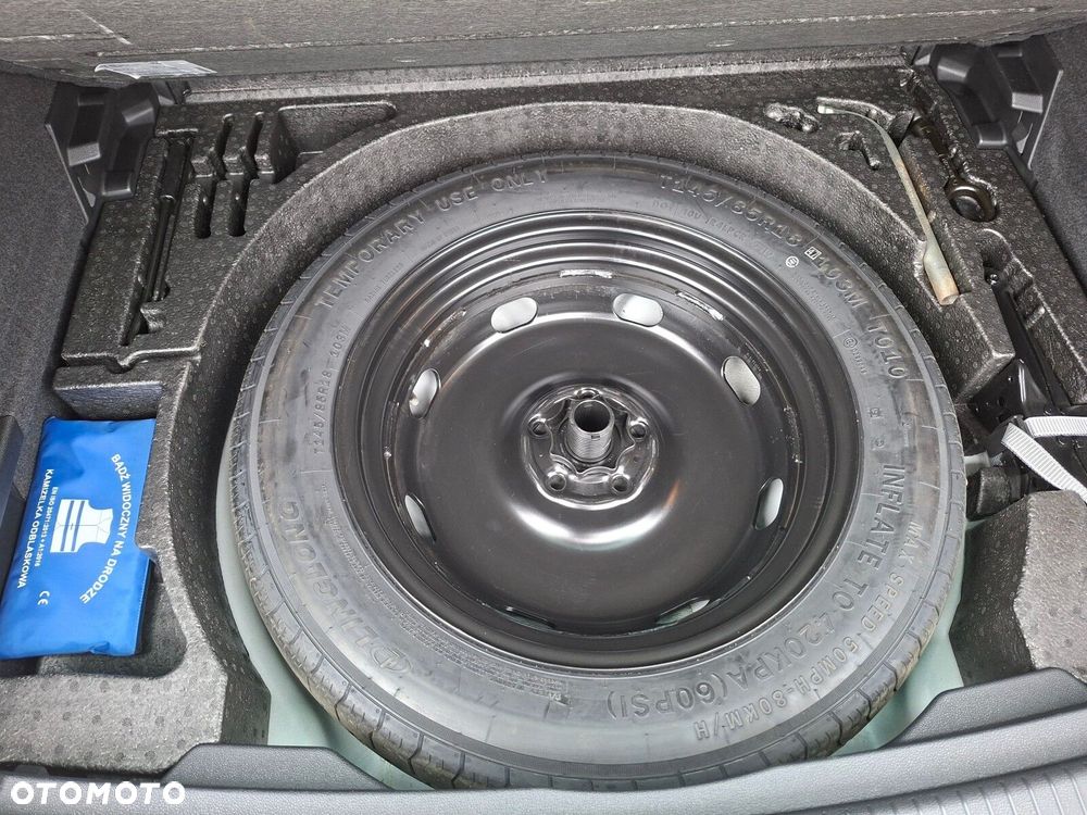 Volkswagen Tiguan - 15