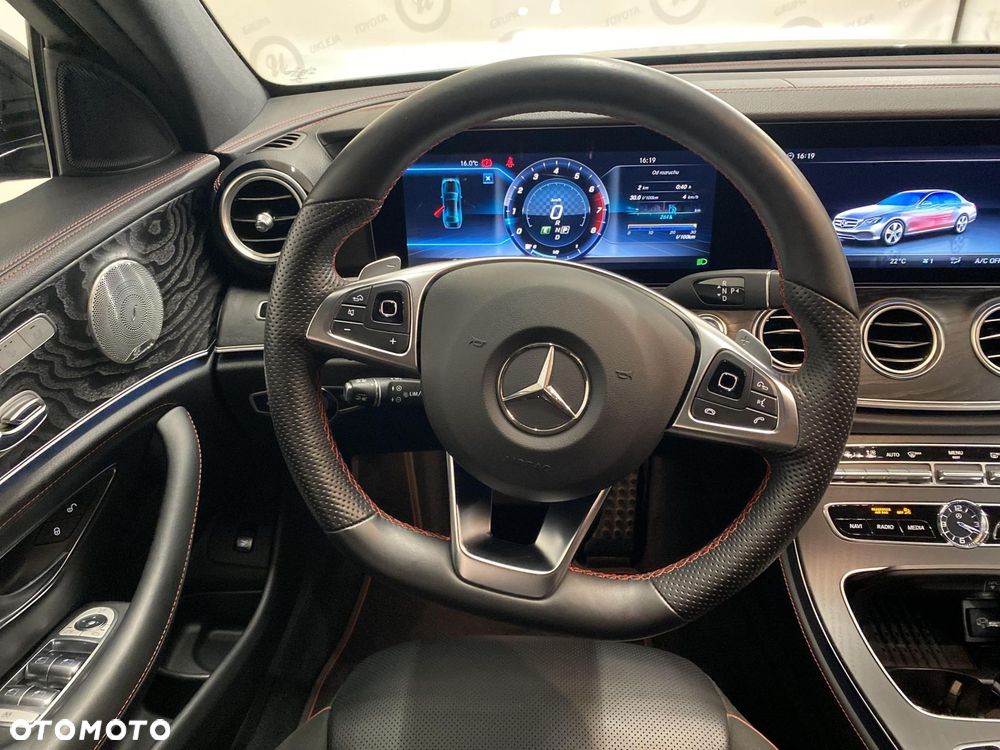 Mercedes-Benz Klasa E 43 AMG 4-Matic - 12