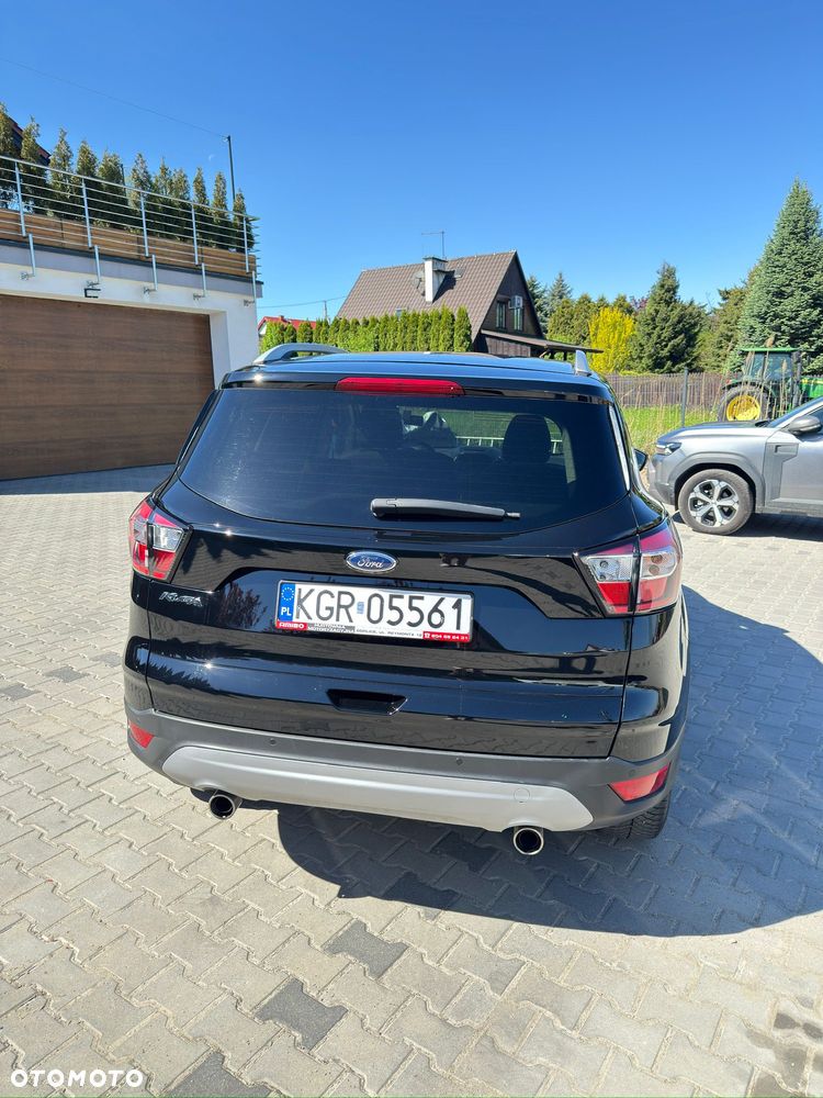 Ford Kuga - 11