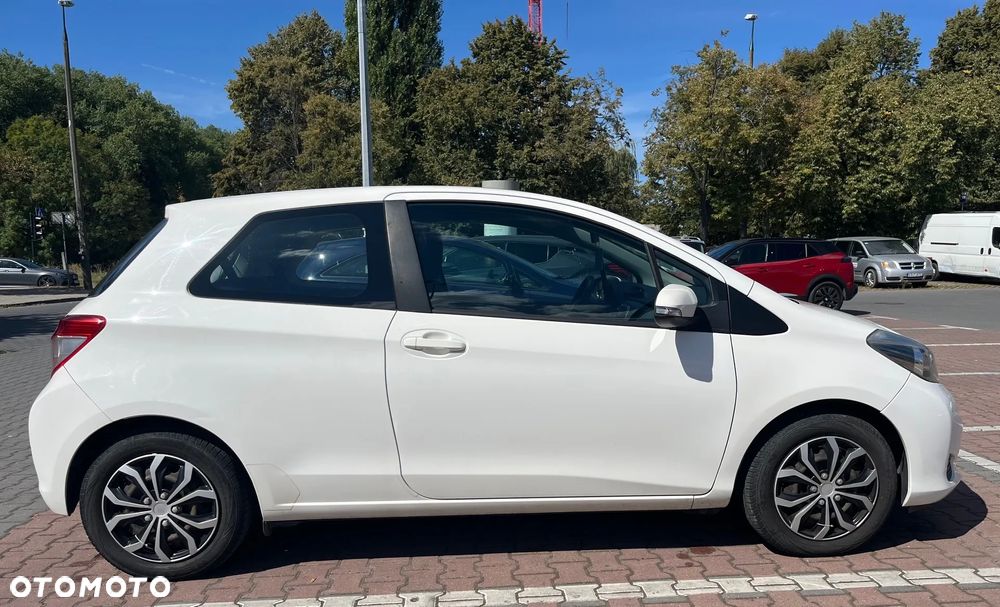 Toyota Yaris - 7