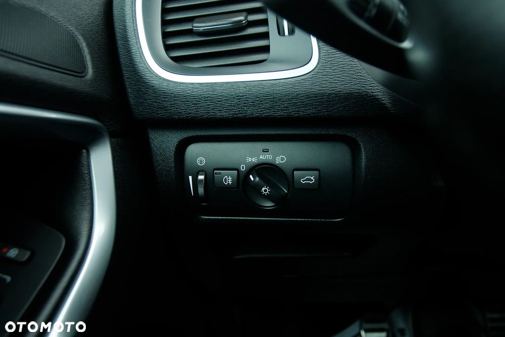 Volvo V40 D3 RDesign - 27