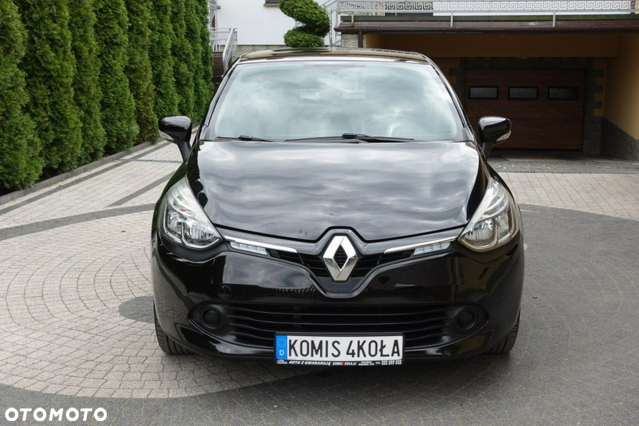 Renault Clio - 10