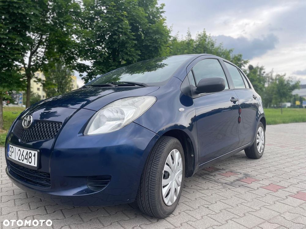 Toyota Yaris - 3