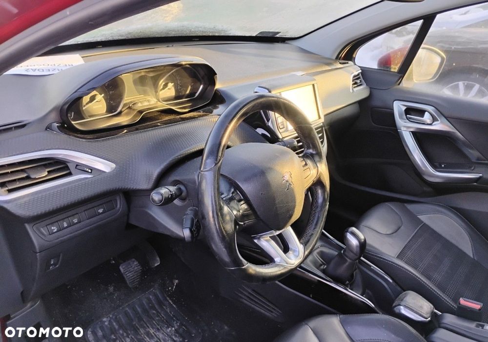 Peugeot 2008 - 7