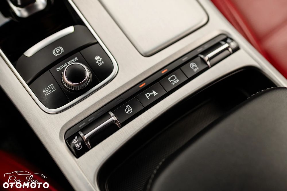 Kia Stinger 2.0 T-GDI GT Line - 29