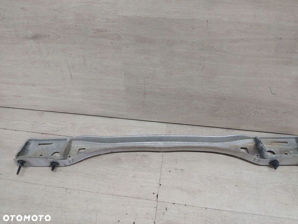 Subaru Forester II SG 2,0 belka wzmocnienie zderzaka tył - 4