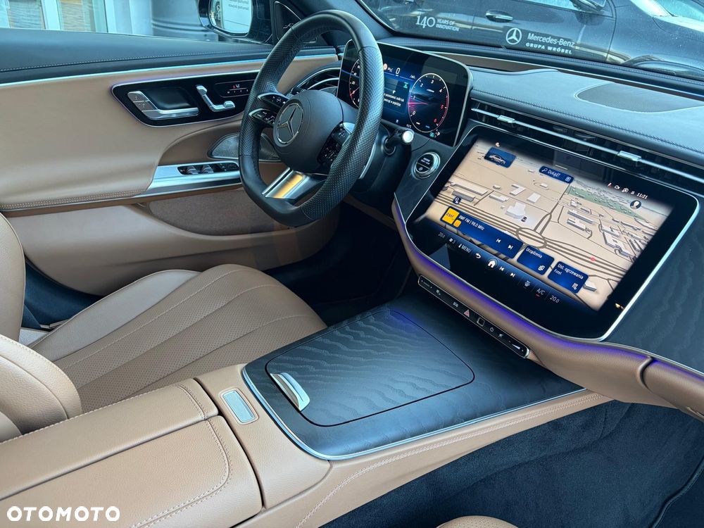 Mercedes-Benz Klasa E 220 d mHEV 4-Matic AMG 9G-Tronic - 22