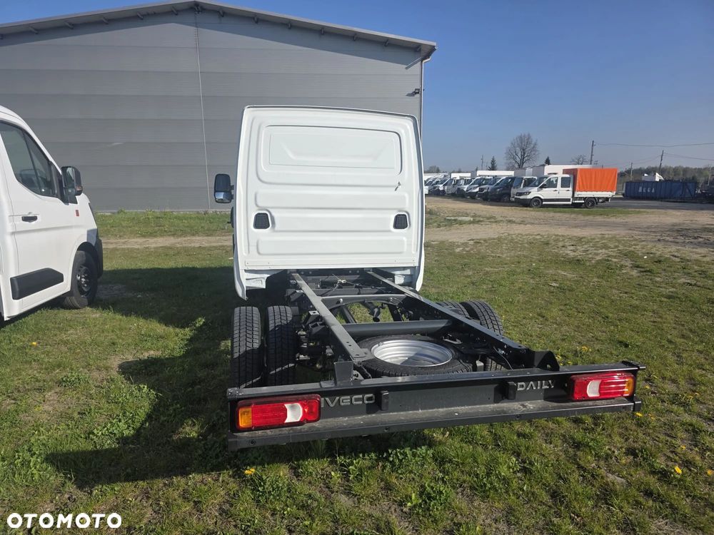 Iveco Daily 35C14H D - 4