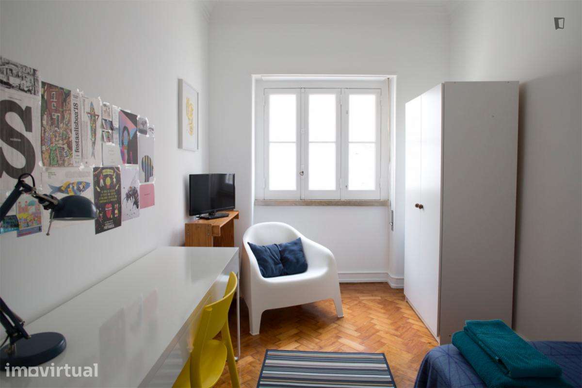 Quarto - localizado em Arroios Lisbon - Grande imagem: 3/16