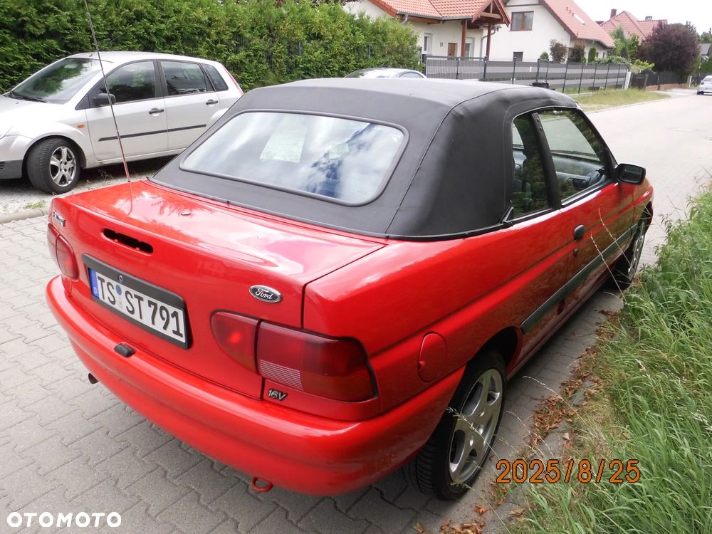 Ford Escort 1.6 16V Flair - 9