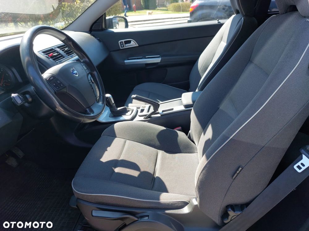 Volvo C30 1.6D Momentum - 8