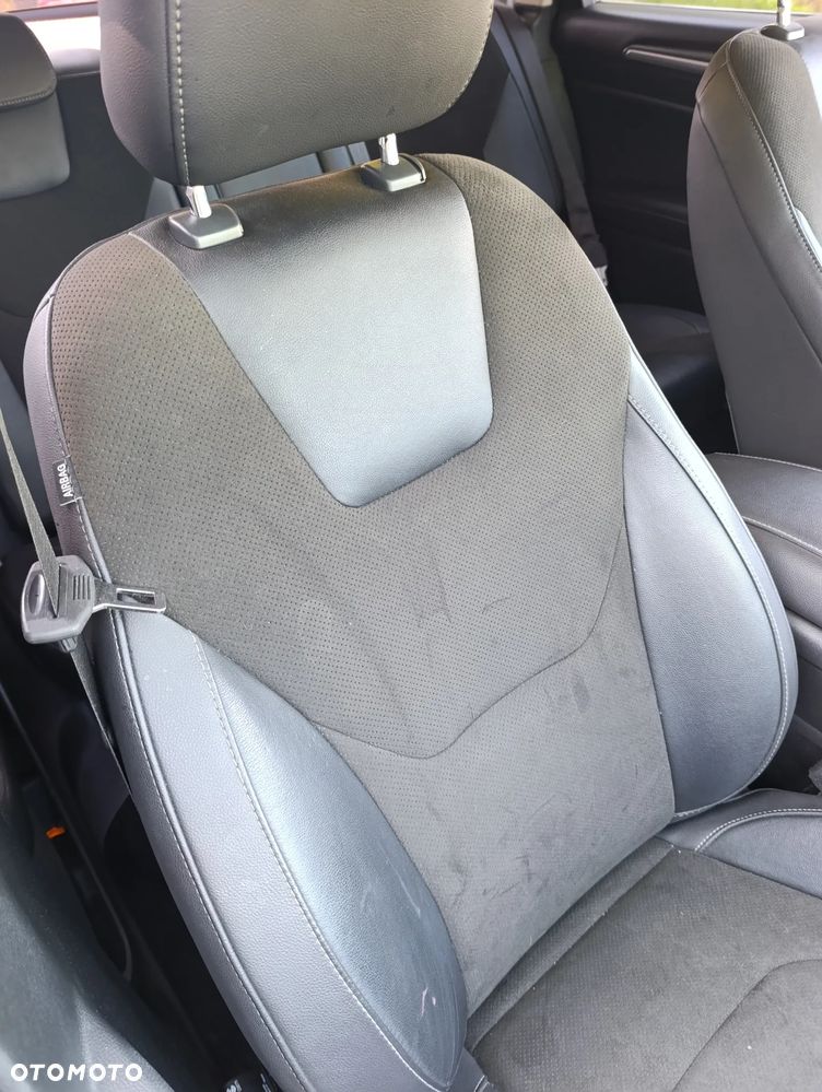 Ford Mondeo 2.0 T Titanium MPS6 - 21