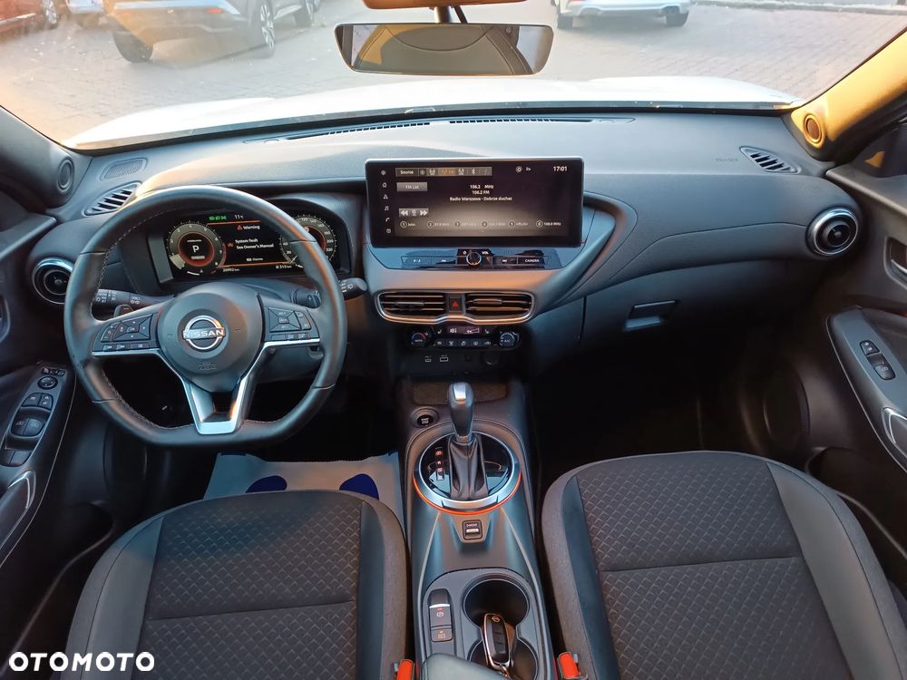 Nissan Juke 1.0 DIG-T N-Connecta DCT - 16