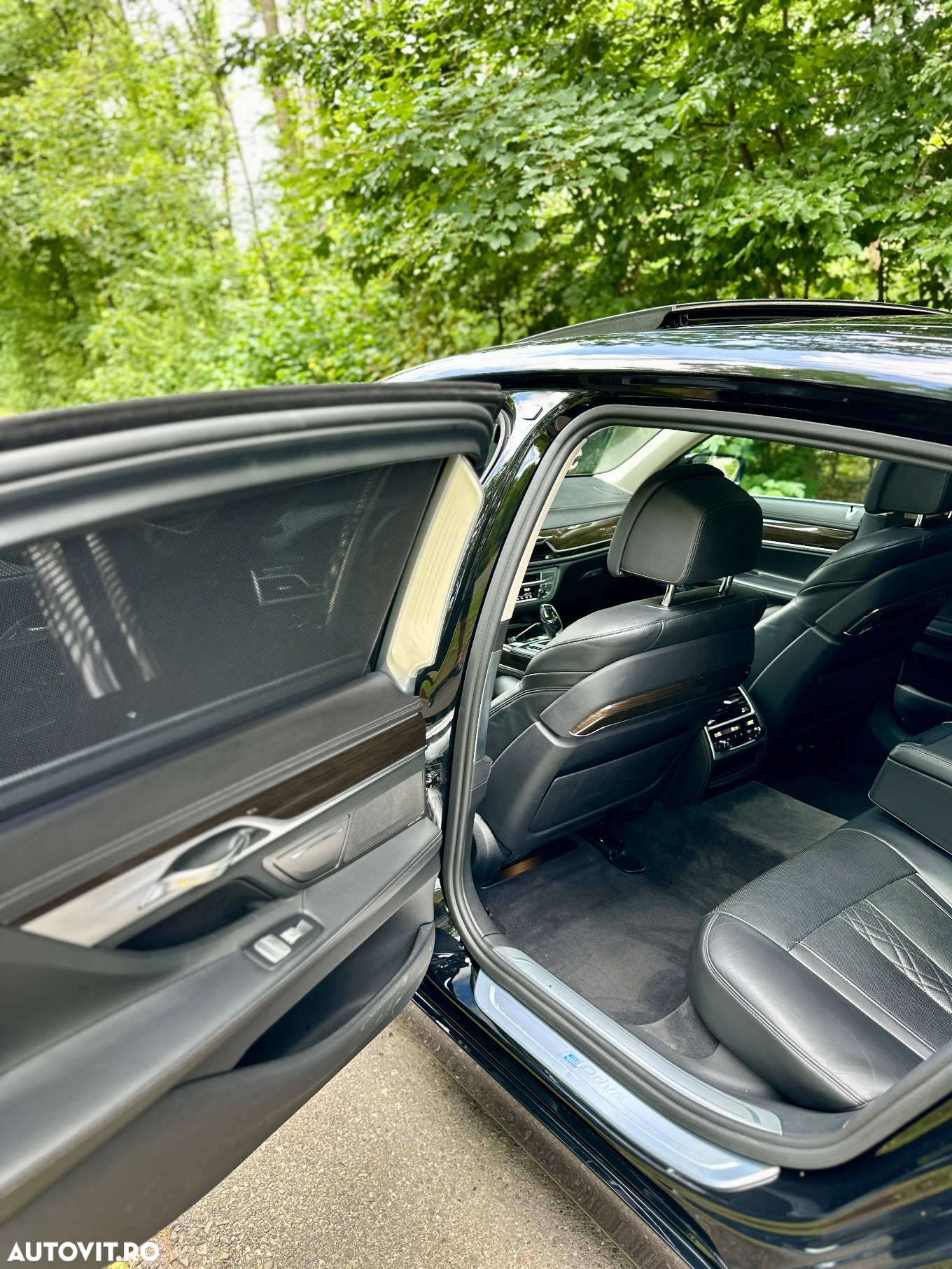 BMW Seria 7 - 11