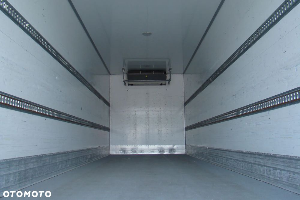 Renault D WIDE 320 - 7