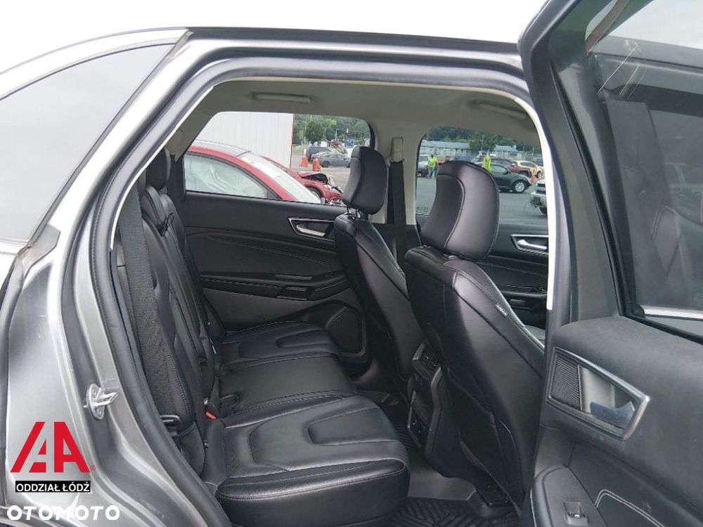 Ford Edge - 13