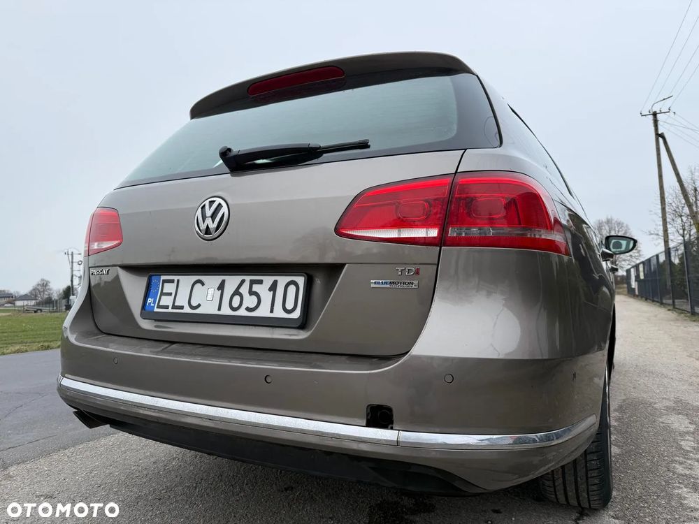 Volkswagen Passat - 7
